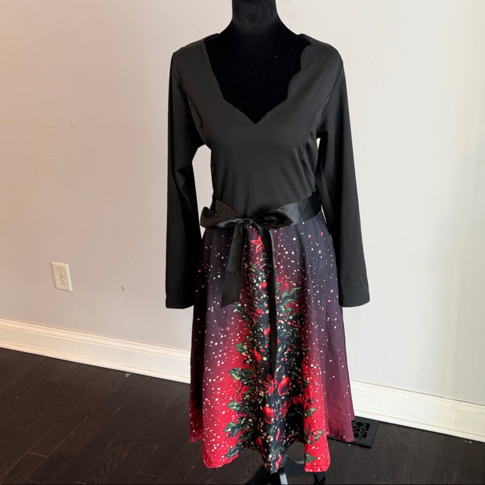 Festive Black and Red Long Sleeve Dress